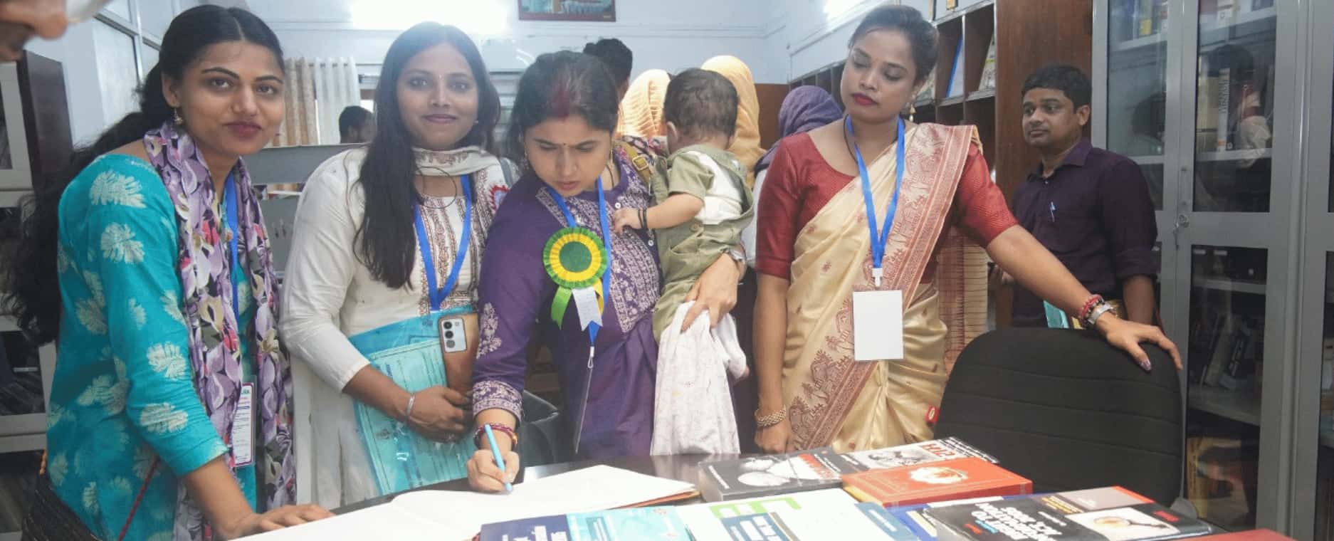 SIRD Library Visit by the Participants